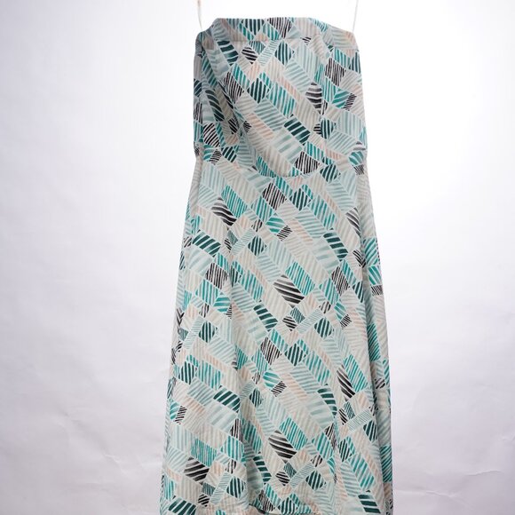 White House Black Market Fit N Flare Hi/Lo Dress - Picture 2 of 3